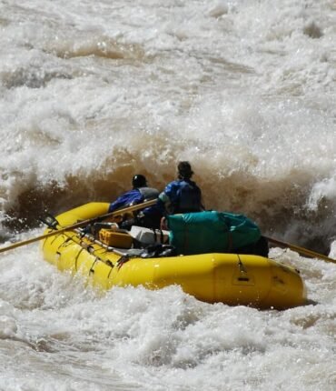 book-a-grand-canyon-raft-adventure
